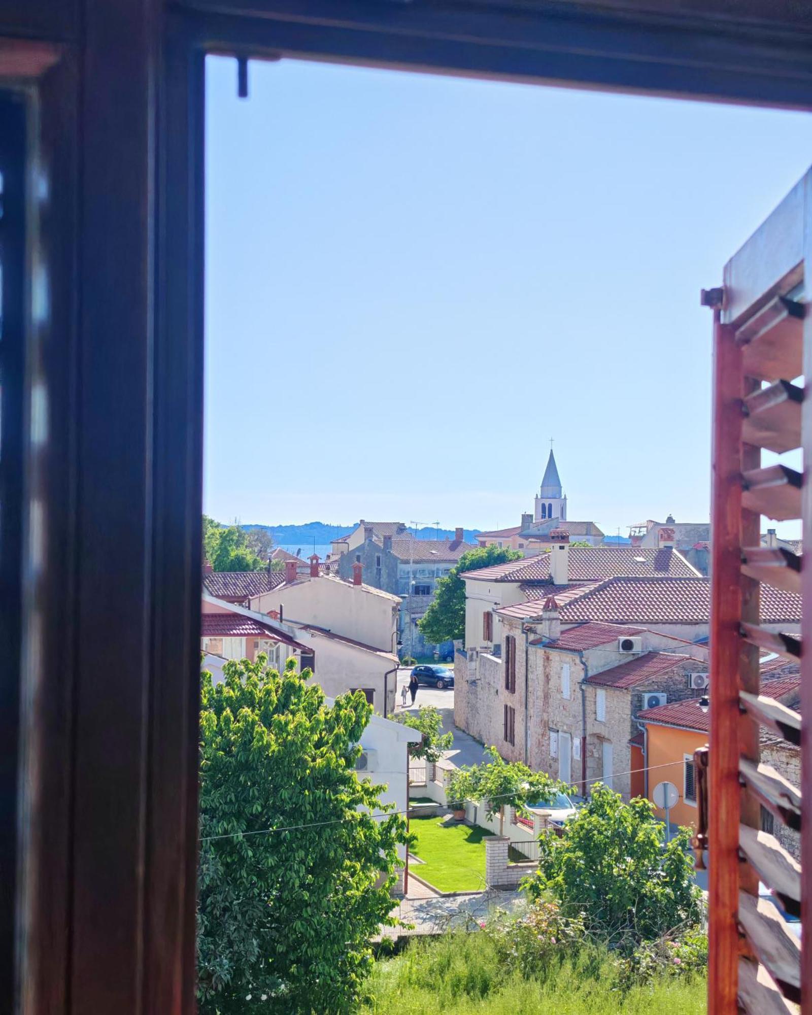 Astraluxe Apartment Fažana Exterior foto
